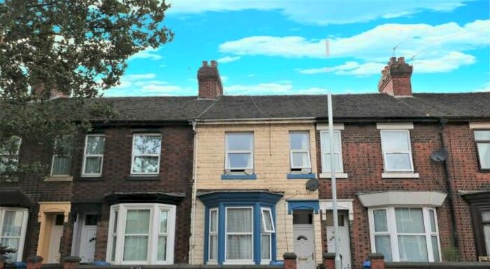 3 Bedroom Terraced House To Rent In Campbell Road, Stoke-On-Trent ST4