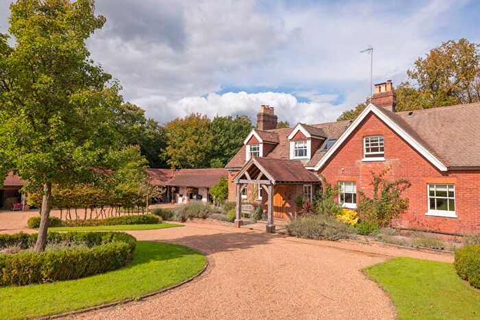 5 Bedroom Detached House For Sale In Greenwoods Lane, Heathfield, TN21