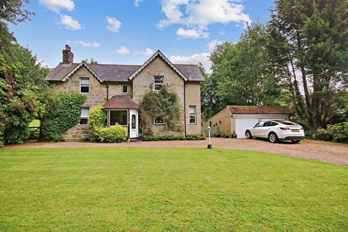 4 Bedroom Detached House For Sale In St Hill Green, East Grinstead, RH19