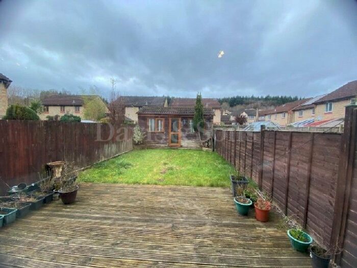 3 Bedroom SemiDetached House For Sale In Poppy Place, Rogerstone