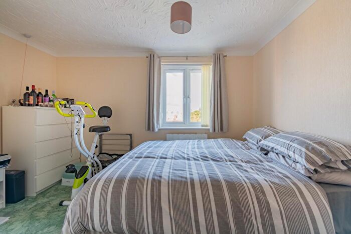 2 Bedroom Apartment For Sale In Waterside Court, Church Street, St. Neots, Cambridgeshire, PE19