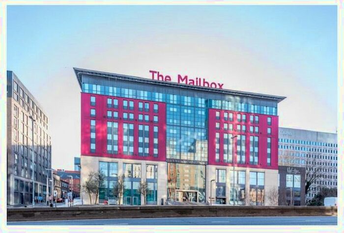 3 Bedroom Flat To Rent In Wharfside Street, Birmingham, B1