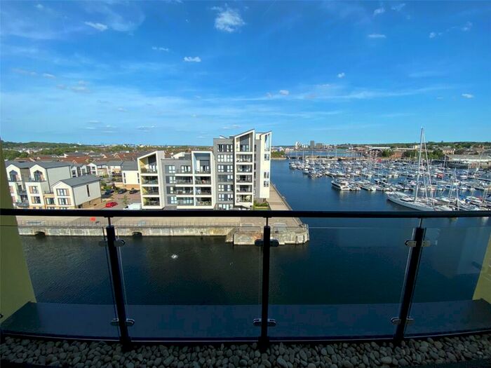 2 Bedroom Flat To Rent In Edgewater, St. Marys Island, Chatham, Kent, ME4