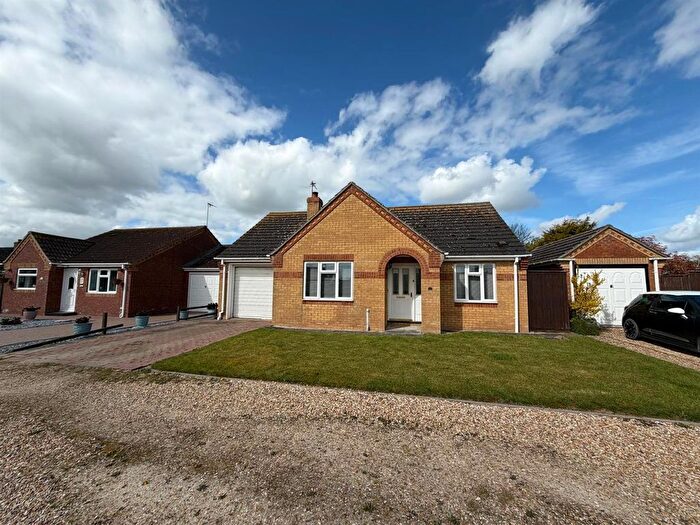 2 Bedroom Detached Bungalow To Rent In Wilkinson Way, Hogsthorpe, Skegness, PE24