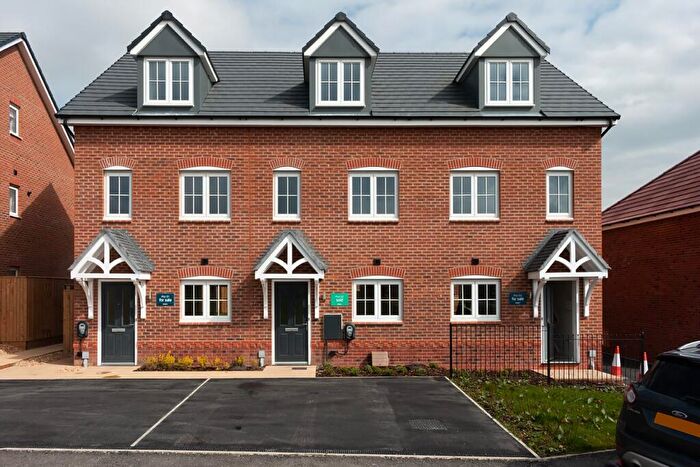 3 Bedroom Mews To Rent In Easedale Lane, Warton, Preston, Lancashire, PR4
