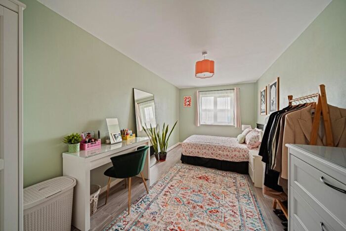 1 Bedroom Apartment For Sale In Beaumont Court, Westgate Road, Dartford, DA1