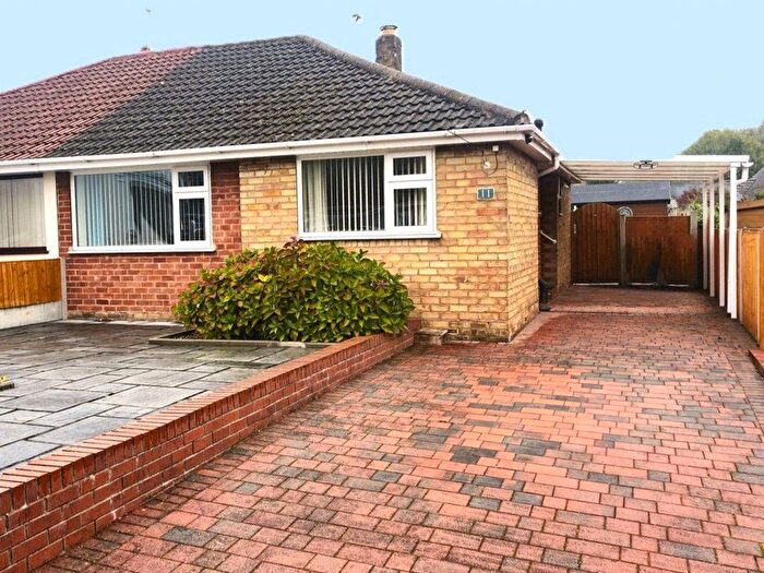 2 Bedroom Bungalow For Sale In Manor Drive, St. Georges, Telford, Shropshire, TF2