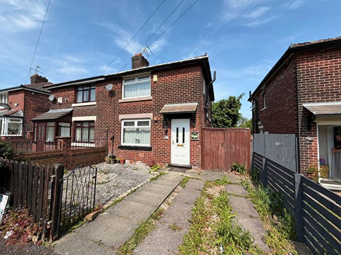 3 Bedroom Semi Detached House For Sale In Sheard Avenue, Ashton-Under-Lyne, OL6
