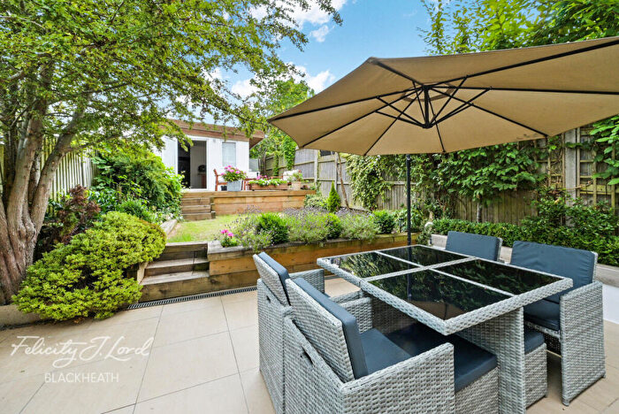 3 Bedroom Terraced House For Sale In Donaldson Road, London, SE18