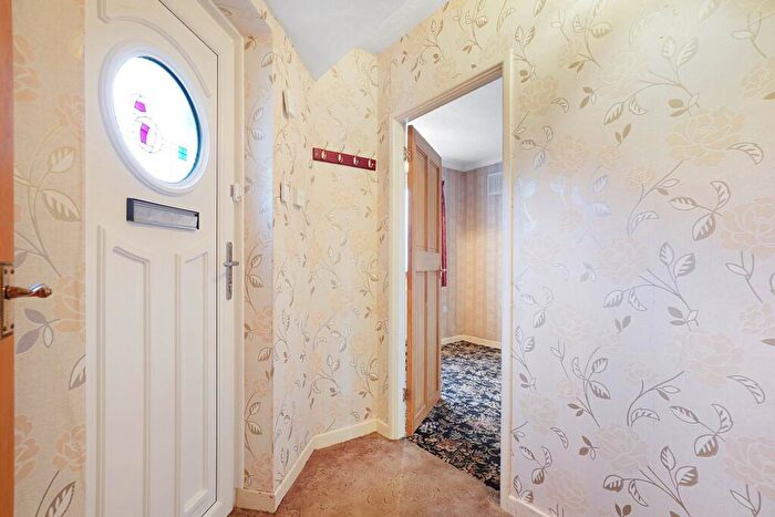 2 Bedroom Bungalow For Sale In High View Drive, Chatham, ME5