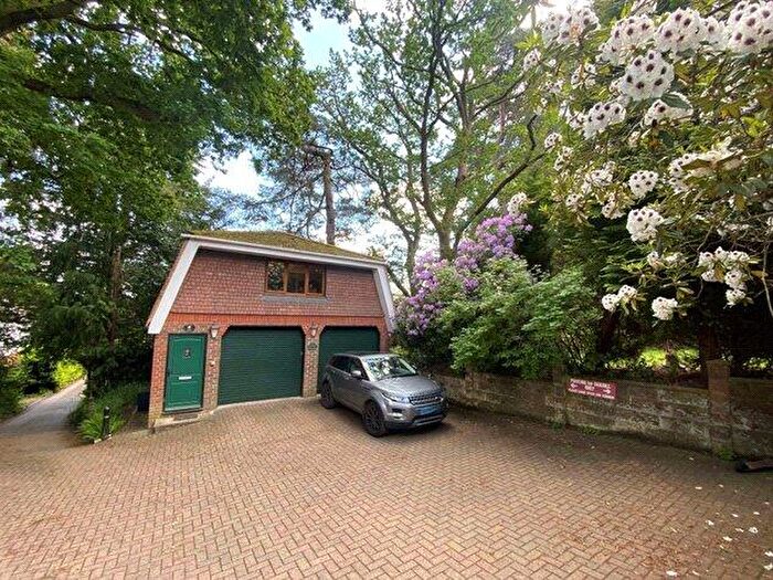 1 Bedroom Flat To Rent In Deepcut Bridge Road, Deepcut, Camberley, Surrey, GU16