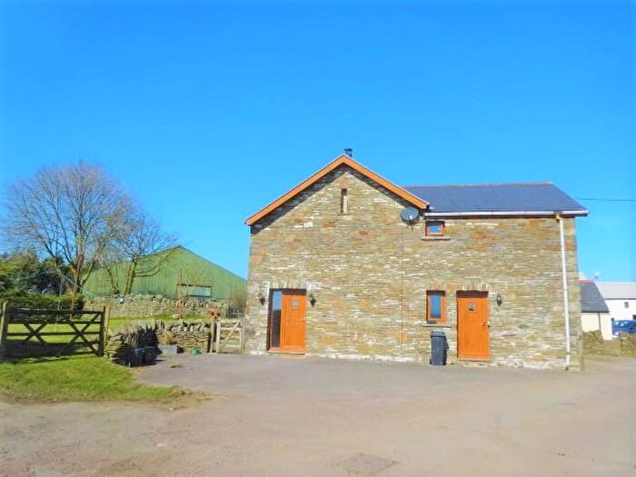 3 Bedroom Semi Detached House To Rent In Trelewis, Trelewis, Trelewis, Mid Glamorgan, CF46