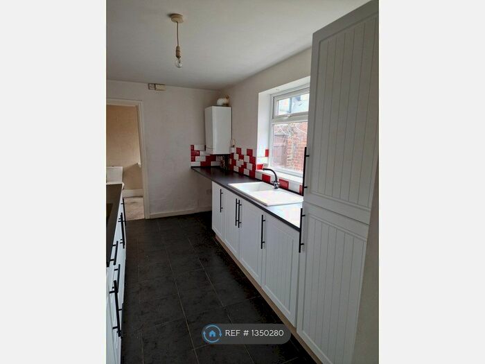 2 Bedroom Terraced House To Rent In Offerton Street, Sunderland, SR4