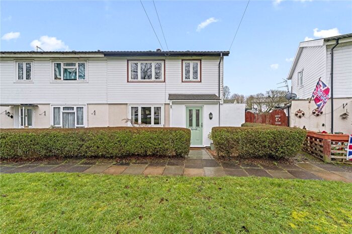 3 Bedroom Semi Detached House For Sale In Lime Crescent, Sunbury, TW16