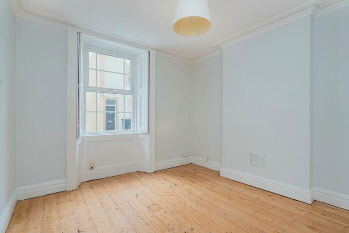 4 Bedroom Terraced House To Rent In Thorndale Bristol, BS8