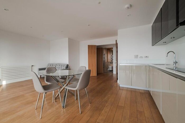 2 Bedroom Apartment To Rent In Vermilion, E16