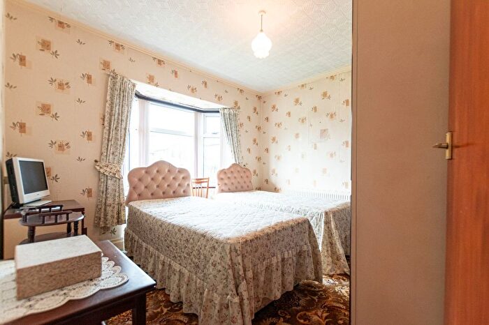 2 Bedroom Detached Bungalow For Sale In Corner Lane, Leigh, WN7