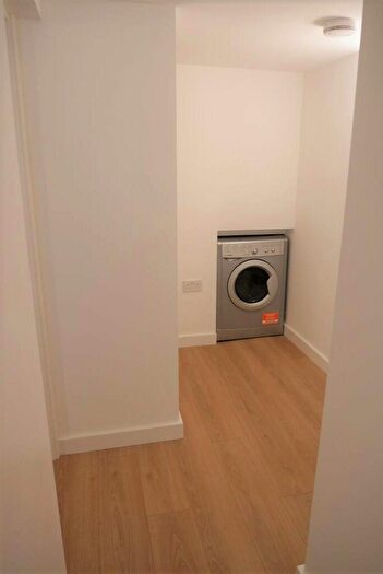 1 Bedroom Flat To Rent In Keppel Road, Chorlton-cum-Hardy, Manchester, M21