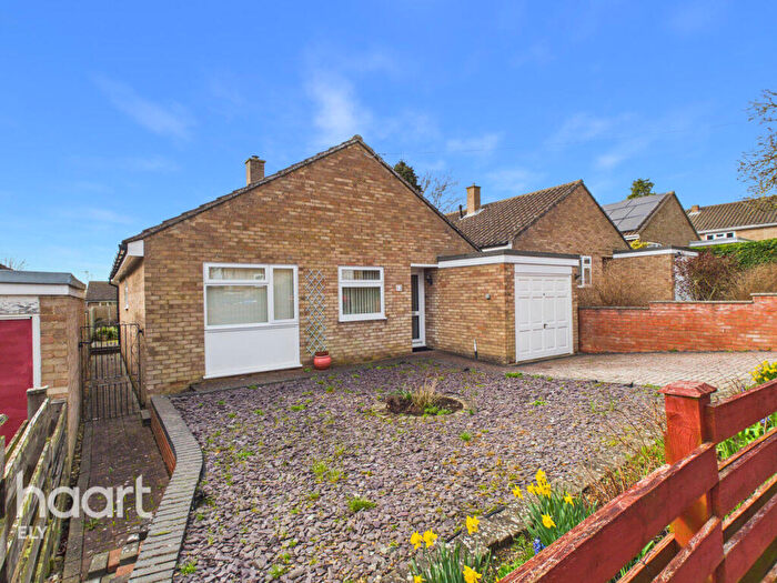 3 Bedroom Detached Bungalow For Sale In Stewards Lane, Sutton, CB6