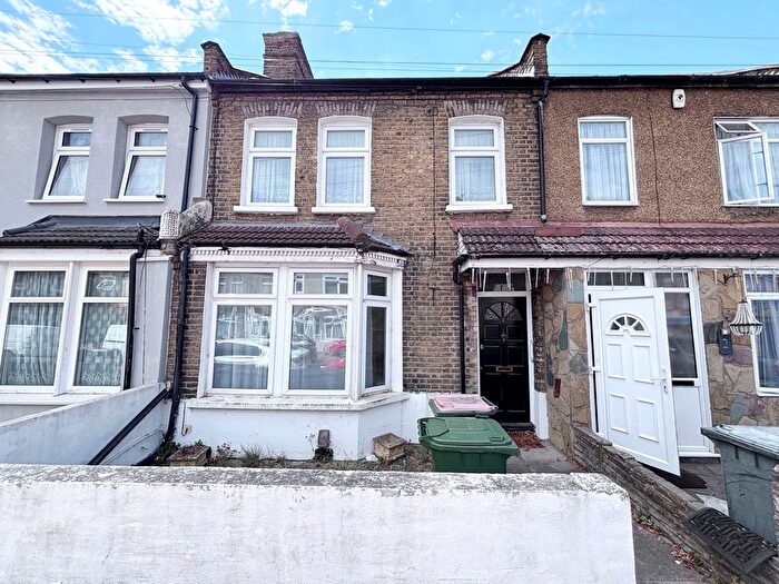 2 Bedroom Terraced House For Sale In Alexandra Road, London, E6