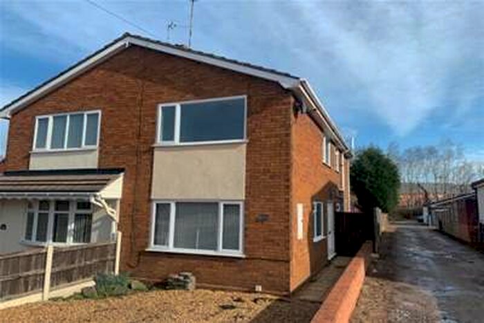 3 Bedroom House To Rent In Hill Street, Hednesford, WS12