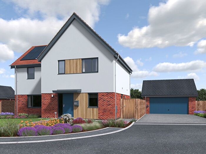 4 Bedroom Detached House For Sale In Three Squirrels, East Harling, Norwich, NR16