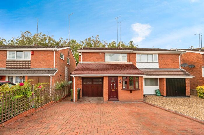 3 Bedroom Semi-Detached House For Sale In The Birches, Stourport-On-Severn, DY13