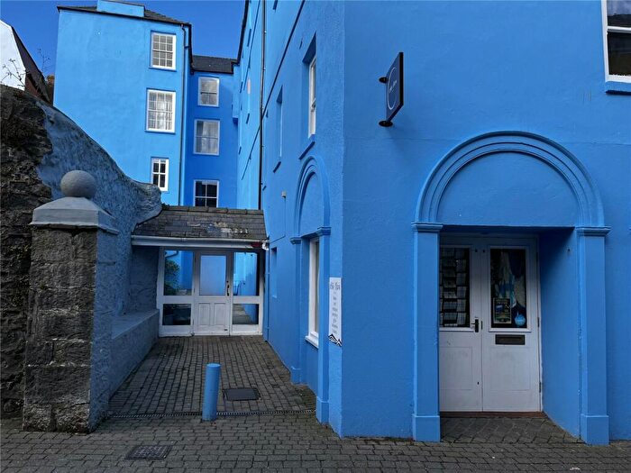1 Bedroom Flat To Rent In Upper Frog Street, Tenby, Pembrokeshire, SA70