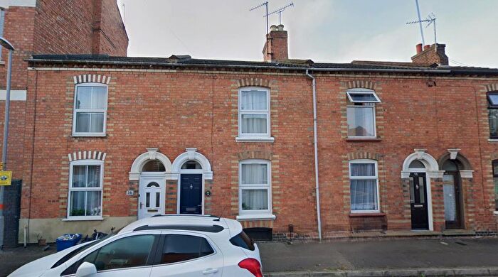 2 Bedroom Terraced House To Rent In Woodford Street, Northampton, NN1