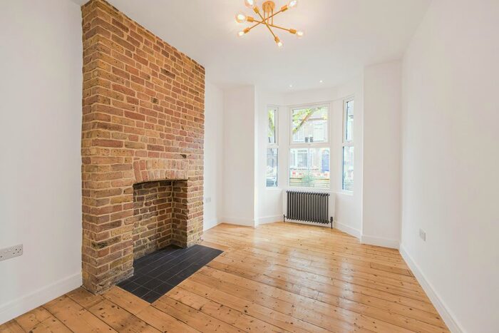 4 Bedroom Terraced House To Rent In Chichester Road, London, E11