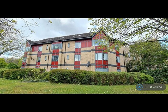 2 Bedroom Flat To Rent In Queens House, Hull, HU5