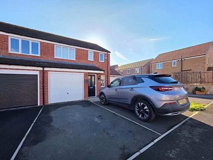 3 Bedroom Semi Detached House For Sale In Princes Road, Cramlington, NE23
