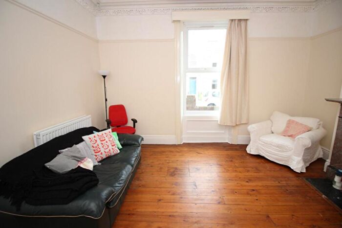 5 Bedroom Terraced House To Rent In Belle Grove West, Spital Tounges, Newcastle Upon Tyne, NE2