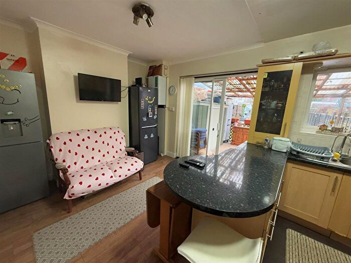 3 Bedroom End Terrace House To Rent In Tudor Road, Harrow, HA3