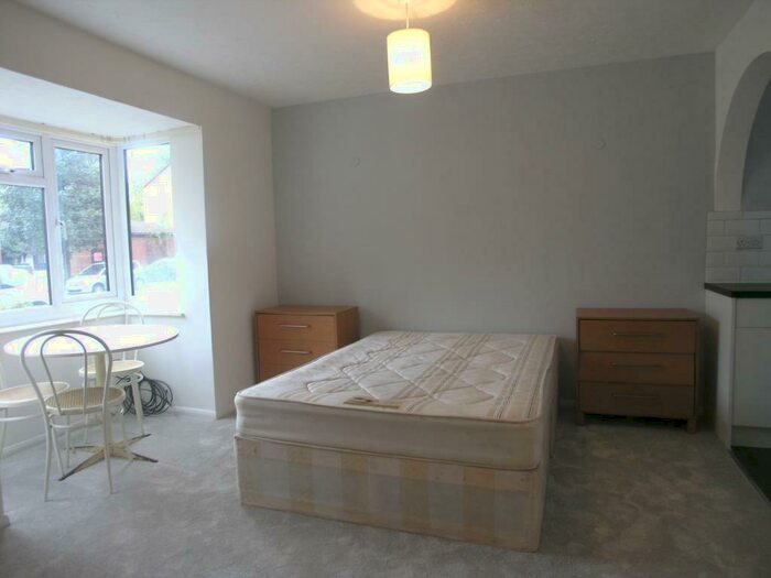 Studio To Rent In Pasteur Close, Colindale, London, NW9