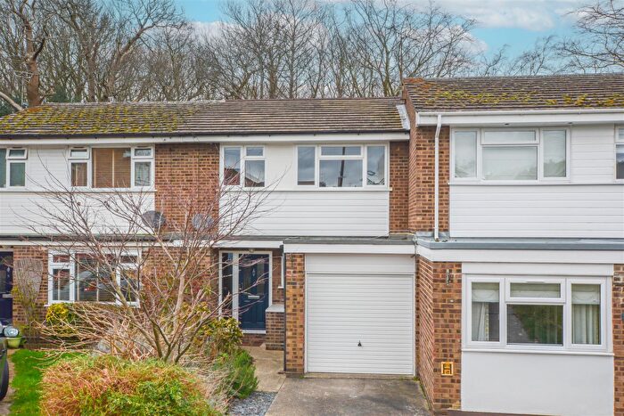3 Bedroom Terraced House For Sale In Arbour Close, Warley, Brentwood, CM14