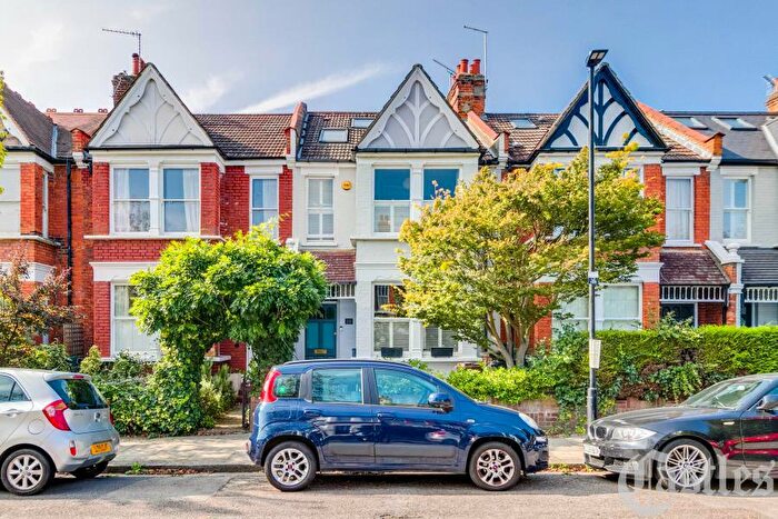 4 Bedroom Terraced House To Rent In Linzee Road, Hornsey, N8