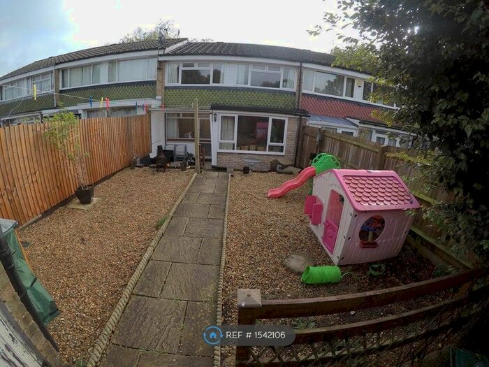 3 Bedroom Terraced House To Rent In Washington Avenue, Hemel Hempstead, HP2