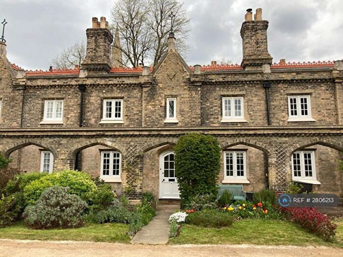 1 Bedroom Terraced House To Rent In Watermens Square, London, SE20