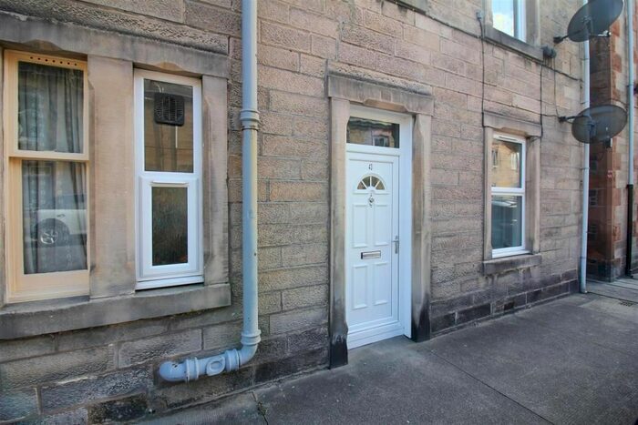 1 Bedroom Flat To Rent In Lintburn Street, Galashiels, TD1