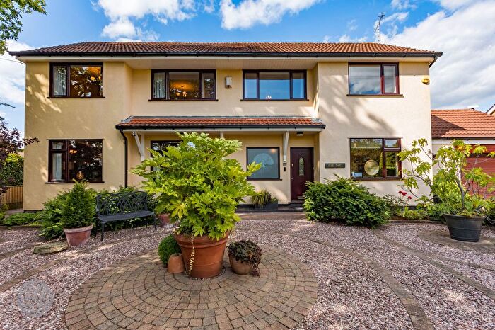 4 Bedroom Detached House For Sale In Claremont Road, Culcheth, WA3