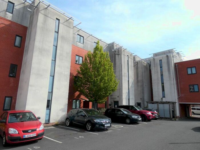 1 Bedroom Flat To Rent In Apartment Palace Court, Wardle Street, Stoke-On-Trent, Staffordshire, ST6