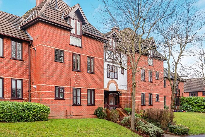 Studio For Sale In Station Road, Harpenden, AL5