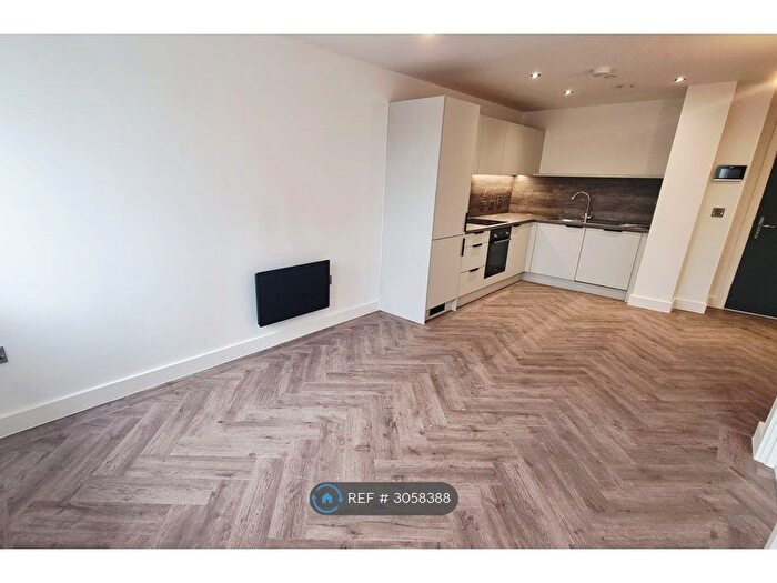 1 Bedroom Flat To Rent In Coventry Rd, Birmingham, B26