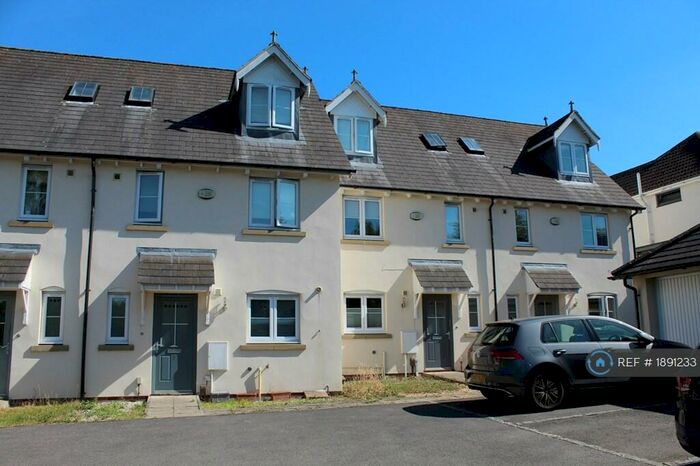 3 Bedroom Terraced House To Rent In Castanum Court, Cheltenham, GL51