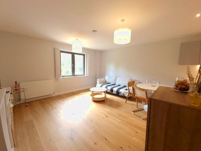 1 Bedroom Flat To Rent In Hope Quay, Bristol, Bristol, BS1