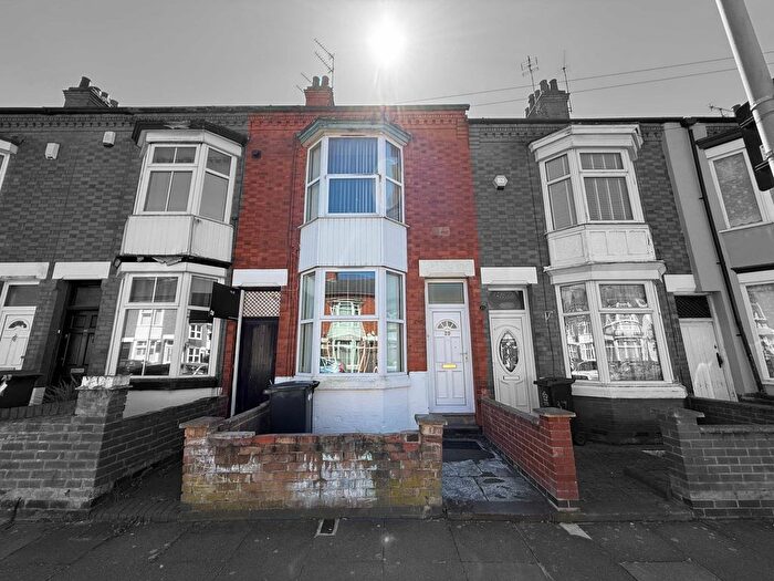 2 Bedroom Terraced House For Sale In Hopefield Road, Leicester, LE3