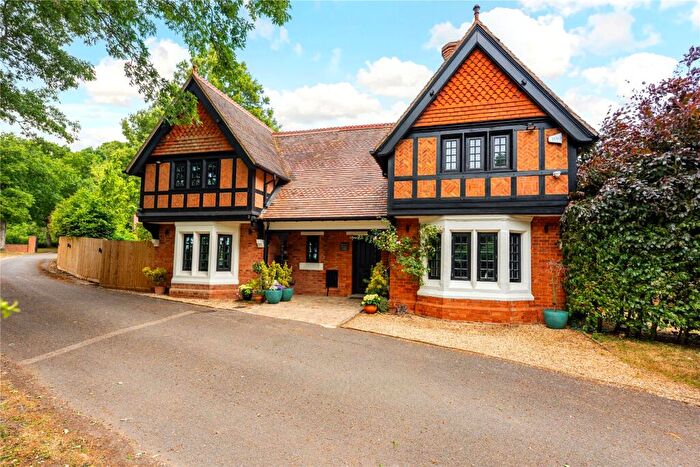 5 Bedroom Detached House For Sale In Welford Road, Spratton, Northamptonshire, NN6
