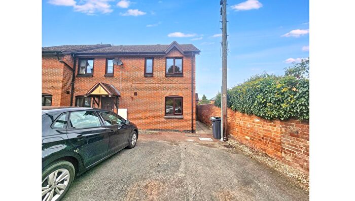 2 Bedroom Property For Sale In Malt House Mews, Tenbury Wells, Worcestershire, WR15