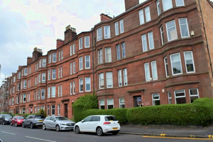 2 Bedroom Flat To Rent In Kings Park Road, Kings Park, Glasgow, G44